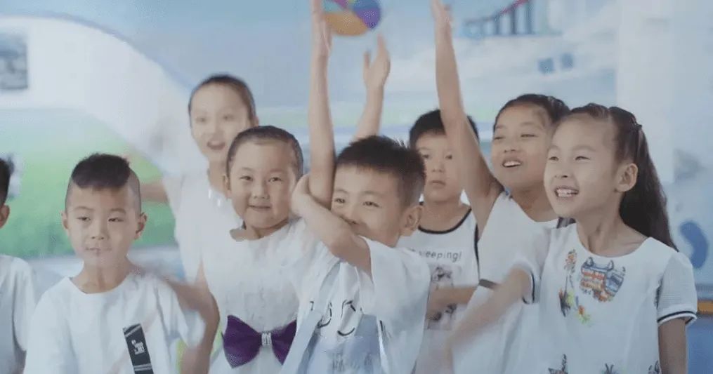 花花牛丨每天一杯奶，幸福健康喝出來?。?！