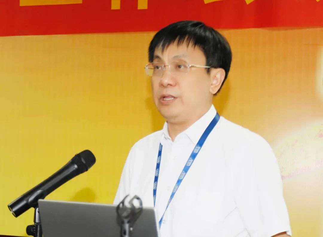 鼓足干勁·再創(chuàng)輝煌 | 花花牛乳業(yè)集團(tuán)召開經(jīng)銷商座談會(huì)