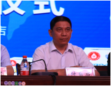 “健康中原，牛奶伴您行——花花牛乳業(yè)集團(tuán)2018中國(guó)小康牛奶行動(dòng)” 公益助學(xué)啟動(dòng)儀式隆重舉行