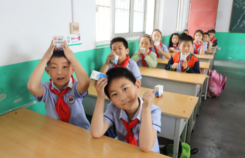 花花牛|六一關愛兒童，讓愛灑滿人間